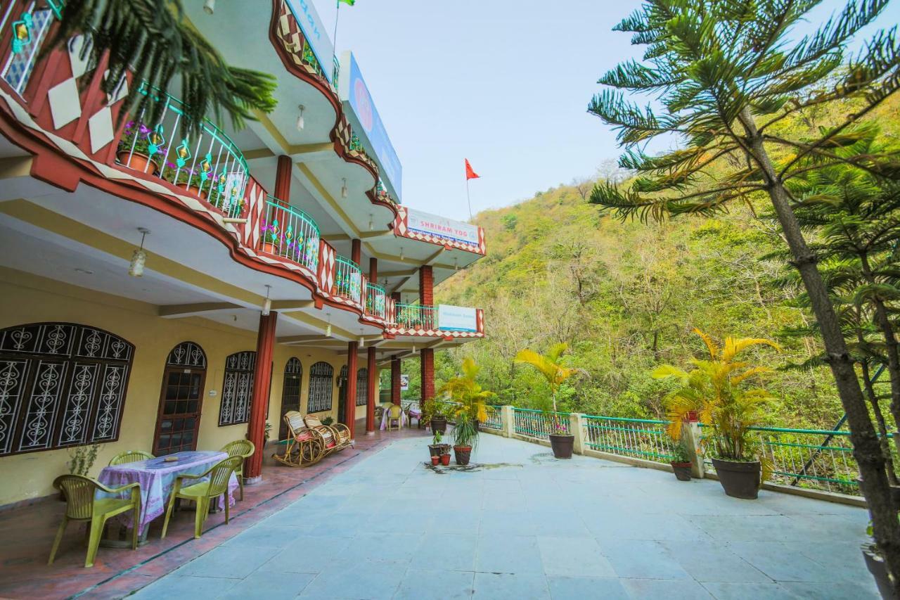 فندق Rishikesh Sadan A Yoga & Spritual Retreat Tapovan المظهر الخارجي الصورة